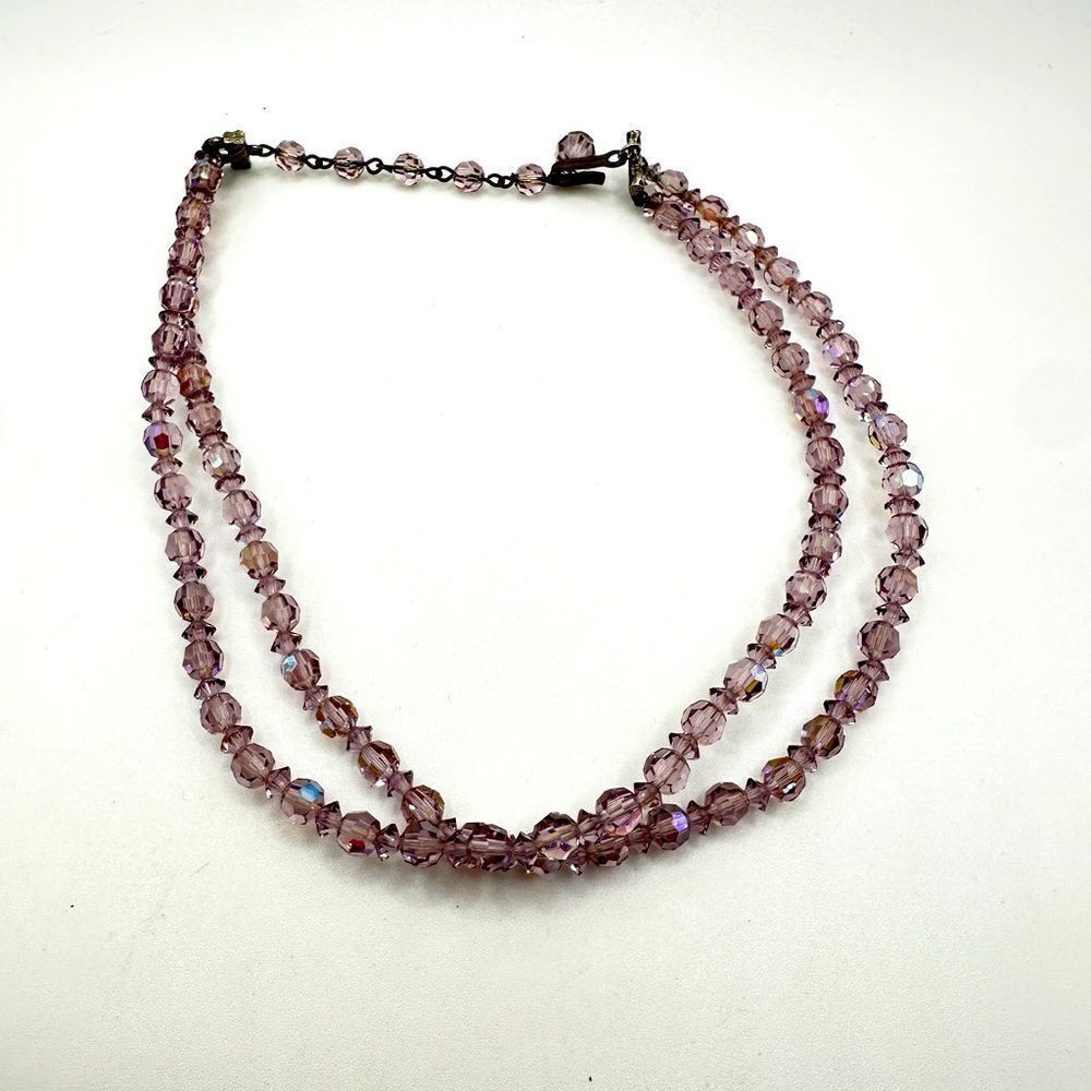Vintage double stranded light purple Aurora Borealis crystal necklace!